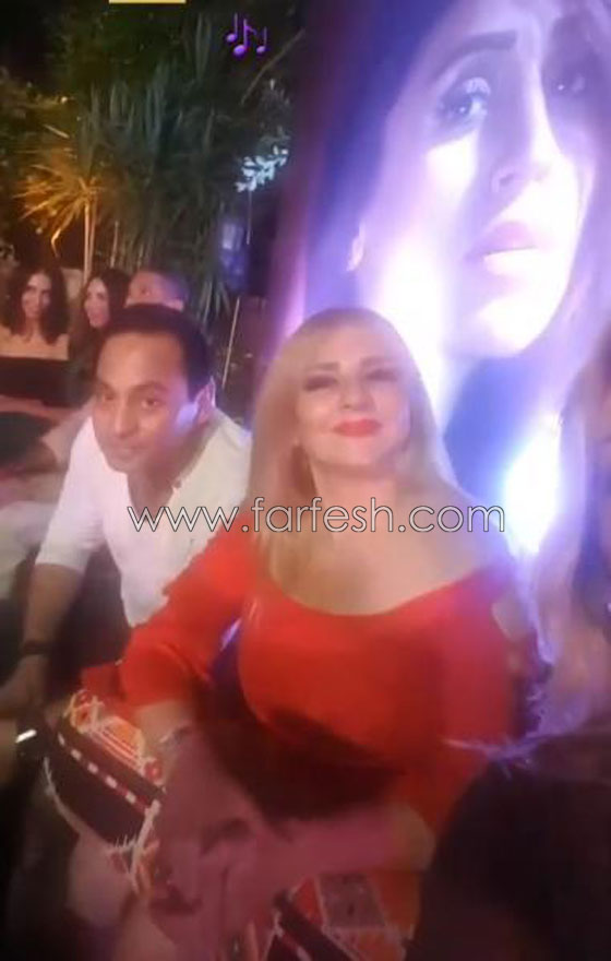 من الذي سرب صور جديدة لعمرو دياب ودينا الشربيني وقائمة المدعوين لزفافهما؟ صورة رقم 5