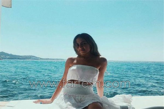  كنزى عمرو دياب في صورة جريئة بالمايوه مع شاب غريب! صورة رقم 3