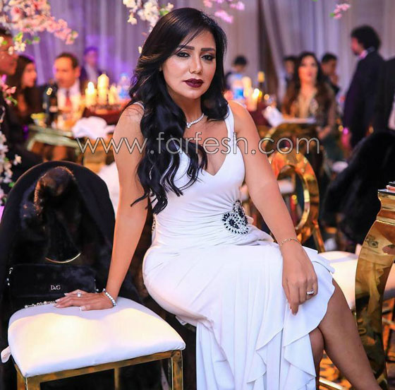 بالفيديو: 4 فنانات فشلن في الزواج عدة مرات: غادة، شيرين، رانيا ومي! صورة رقم 1