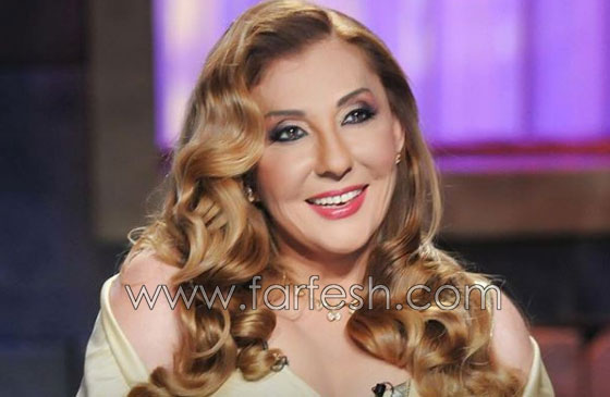 فيديو وصور نادية الجندي تتألق بإطلالة جديدة مميزة في مارينا صورة رقم 7