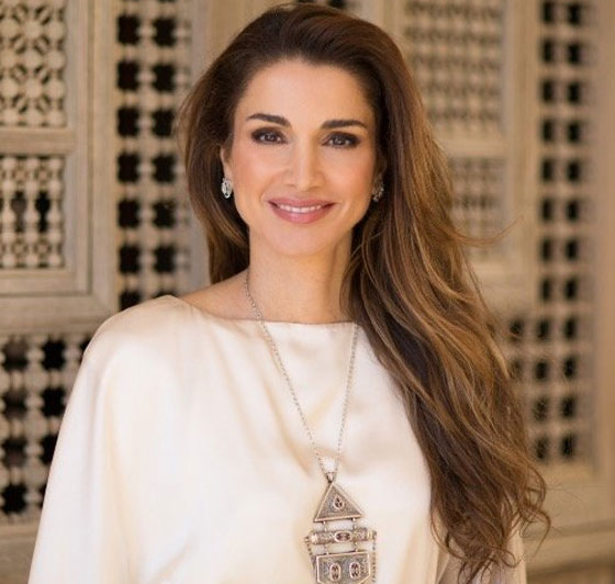 تعرفوا إلى وظائف أبرز زوجات رؤساء وحكام العالم صورة رقم 1