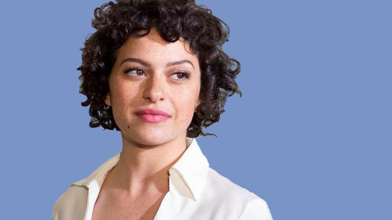 14 نجما عالميا عربيا بقائمة فوربس بينهم شاكيرا، جيجي وبيلا حديد وخالد  صورة رقم 8