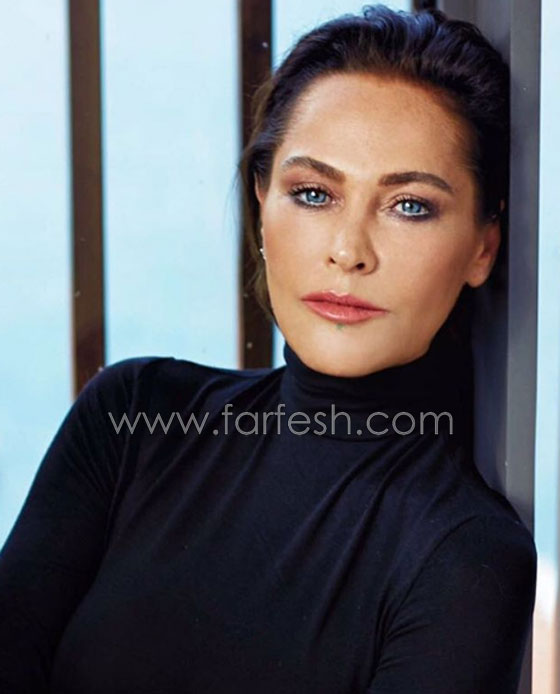 الممثلة هوليا أفشار خضعت للتحقيق وفحص لسيارتها بسبب تحدي كيكي! صورة رقم 7