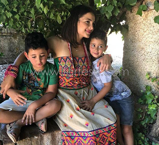 صور النجوم في آخر 24 ساعة: نوال بالهوت شورت وسيلفي ماريتا صورة رقم 9