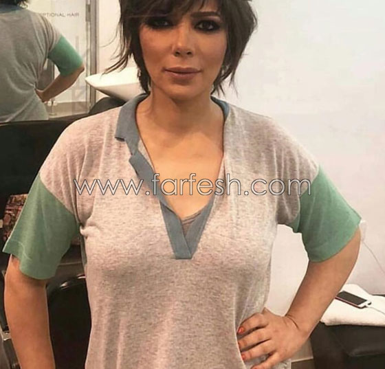 صور نجمات باطلالات سيئة جدا: أزياء غريبة مزعجة للنظر! صورة رقم 5