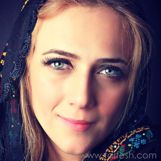  الفنانة الفلسطينية دلال أبو آمنة وفرقة (يا ستي) في مهرجان موسيقي في مصر صورة رقم 6