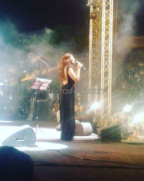  اليسا في تونس: حفل ناجح والفستان يكشف عيوب جسمها وترهله صورة رقم 5