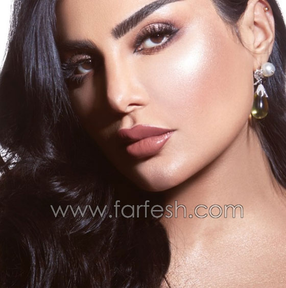  فنانة كويتية تبالغ بعمليات التجميل والجمهور: سينفجر وجهك من كثرة النفخ! صورة رقم 7