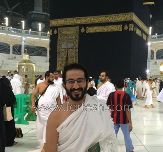 بالصور: نجوم الفن يؤدون فريضة الحج.. صورة رقم 17