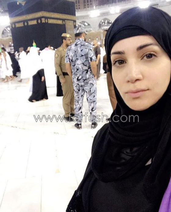 بالصور: نجوم الفن يؤدون فريضة الحج.. صورة رقم 14