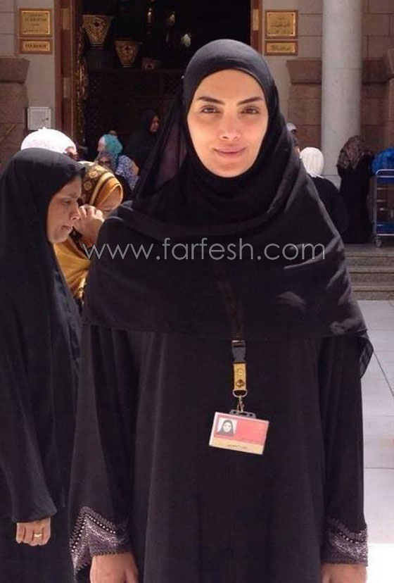 بالصور: نجوم الفن يؤدون فريضة الحج.. صورة رقم 8