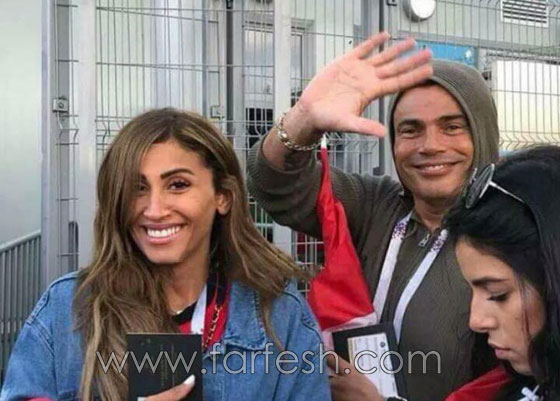 بالصور: عمرو دياب في الجونة ينطلق بدراجة هوائية وتلاحقه دينا الشربيني صورة رقم 10