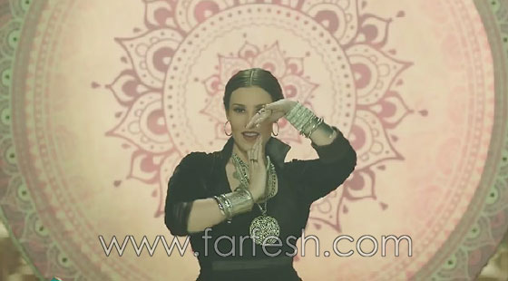 الفنانة المغربية طاهرة تطلب يد حبيبها وتحقق مليون مشاهدة لفيديو أغنية (هدا حدا) بـ 3 أيام صورة رقم 6