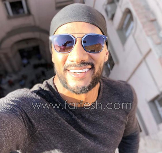 بعد الحرب بينهما، تامر حسني يرتدي نفس تي شيرت محمد رمضان! صورة رقم 5