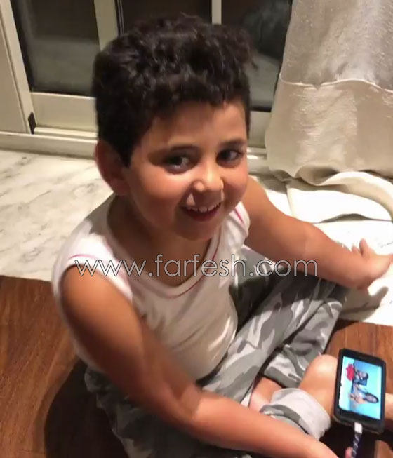 بالفيديو ابن اصالة الصغير يغني (شو حلو) واطلالتها تثير سخرية الجمهور! صورة رقم 3
