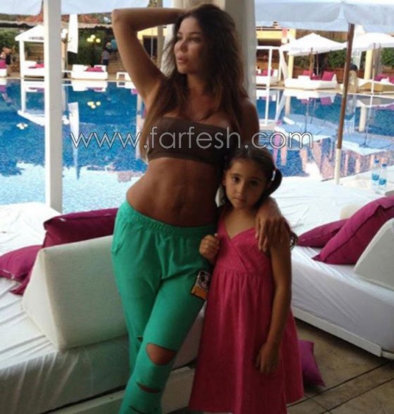 الفنانة اللبنانية مي حريري تخسر حضانة ابنتها وتقول: انتحار بصمت! صورة رقم 5