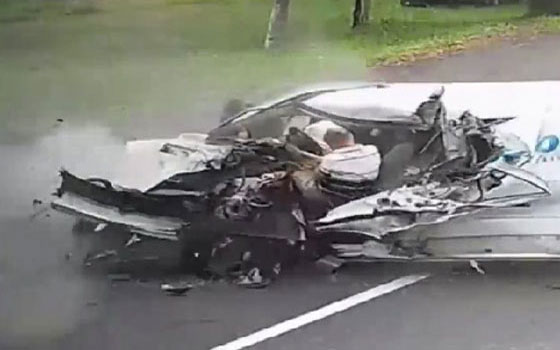فيديو صادم.. سائق يغفو خلف عجلة القيادة فيتسبب بحادث سير مروع! صورة رقم 4