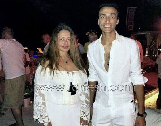 صورة ليلى علوي تصدم جمهورها: شعر مبعثر ومكياج باهت وزيادة وزن صادمة صورة رقم 1