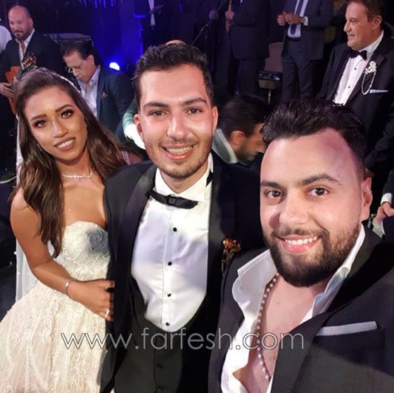  فيديو فرح ابن محسن جابر: تامر حسنى يغني مع مصطفى قمر وإيهاب توفيق   صورة رقم 4