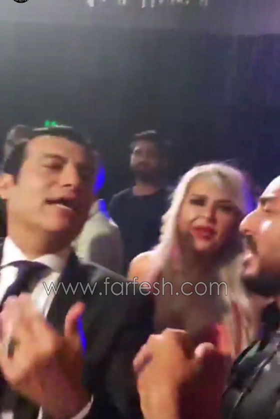  فيديو فرح ابن محسن جابر: تامر حسنى يغني مع مصطفى قمر وإيهاب توفيق   صورة رقم 7
