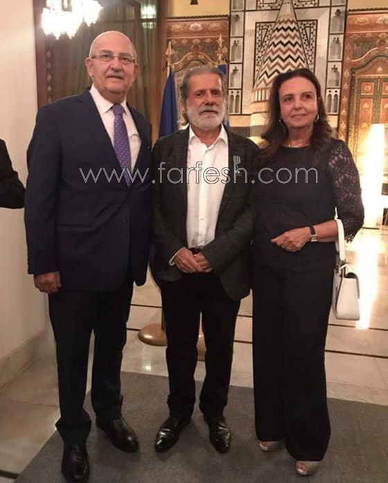بالصور: فرنسا تمنح مارسيل خليفة وسام الفنون والآداب برتبة فارس صورة رقم 1