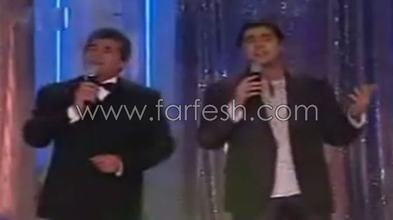 فيديو قديم نادر: وائل كفوري يغني مع والده.. شبه كبير شكلا وصوتا صورة رقم 3