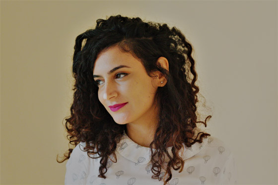 الفنانة النصراوية الفلسطينية ربى شمشوم تحمل (مادلين) من القاهرة لباريس صورة رقم 4