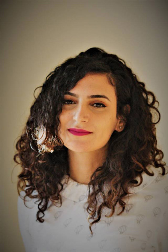 الفنانة النصراوية الفلسطينية ربى شمشوم تحمل (مادلين) من القاهرة لباريس صورة رقم 8