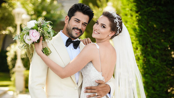  بوراك أوزجيفيت وفهرية أفجين يكشفان عن مولودهما الأول بأنه (( ذكر)) صورة رقم 8