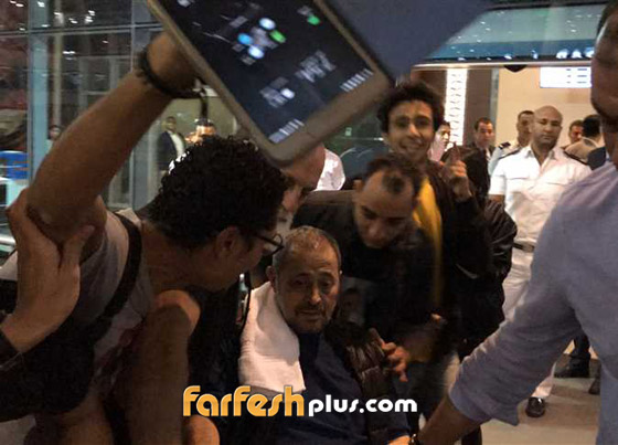 فيديو جورج وسوف في مطار القاهرة على كرسي متحرك.. وهذا ما حدث  صورة رقم 3