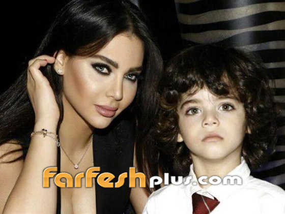 4 فنانات أنجبن في السر بدون زواج رسمي: زينة، هند، قمر وشريهان صورة رقم 1