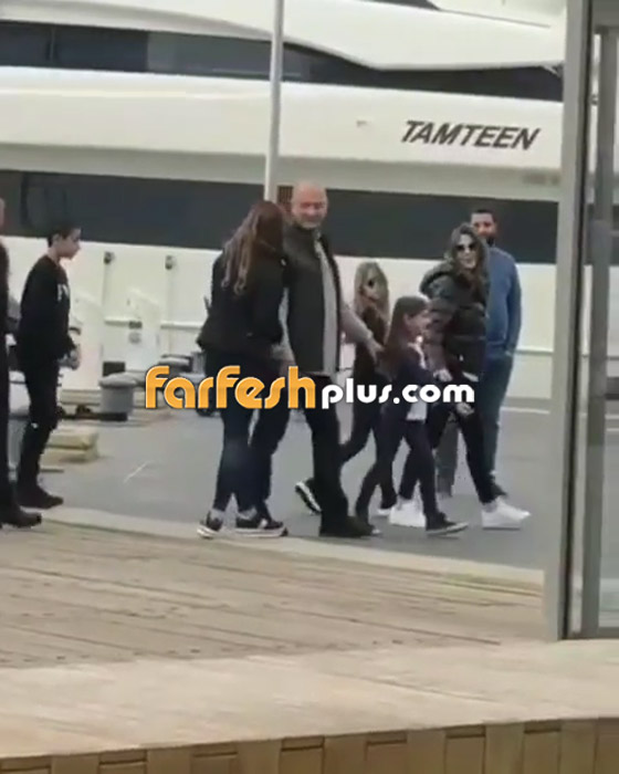 فيديو يثير الجدل: شاهدوا كيف تصرفت نانسي عجرم مع احدى المُعجبات صورة رقم 1