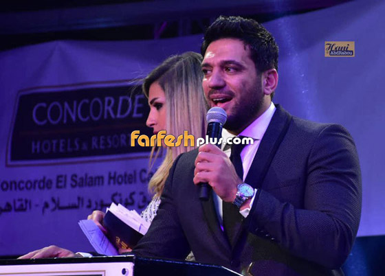  محمد رمضان يهدي جائزته للزعيم وحسن الرداد يهديها للراحل نور الشريف صورة رقم 6