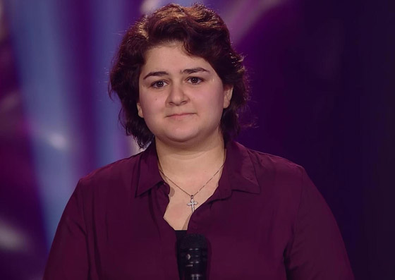 بالفيديو: فتاة سورية تبهر لجنة (ذا فويس فنلندا) بصوتها في اغنية أديل صورة رقم 3