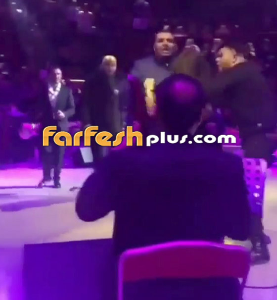 لماذا ارتمت هذه الفتاة في أحضان كاظم الساهر على المسرح؟ بالفيديو صورة رقم 3