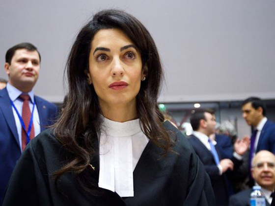ما حقيقة هروب أمل علم الدين من منزلها؟! صورة رقم 1