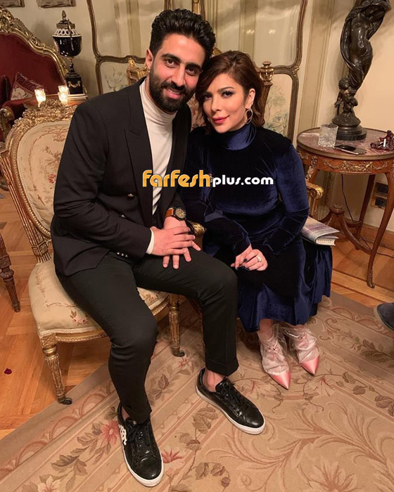  حديث أصالة بالخليجية وحذاؤها الغريب يثيران سخرية الجمهور!  فيديو وصور صورة رقم 2