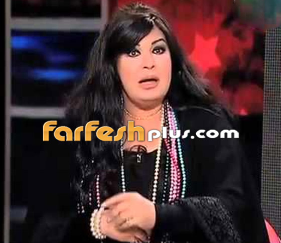 مسلسلات اون لاين يكشف سر فيديو فيفي عبده وهي تضرب فتاة بالحذاء وتشتمها على الهواء! صورة رقم 1