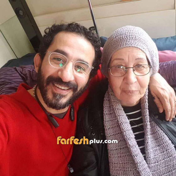 صور الفنانين والفنانات مع أمهاتهم يوم عيد الأم.. شاهد 25 صورة صورة رقم 3