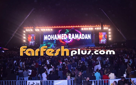 فيديو وصور أول حفل لمحمد رمضان: اقتحم المسرح بدراجة وغير ملابسه 8 مرات صورة رقم 31