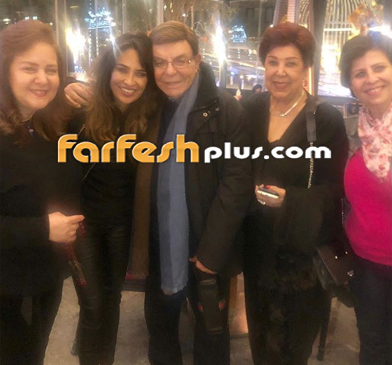 صور وفيديو: بالاحضان والدموع النجوم يلتقون ابنة الفنانة الراحلة ناهد شريف صورة رقم 6