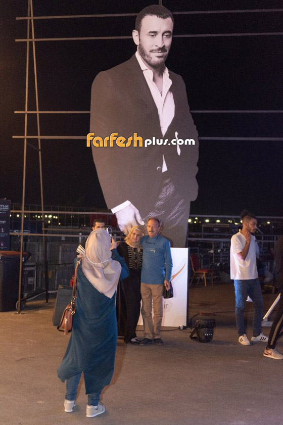 القيصر كاظم الساهر يشعل حماس الجمهور السعودي في ليلة من العمر صورة رقم 7