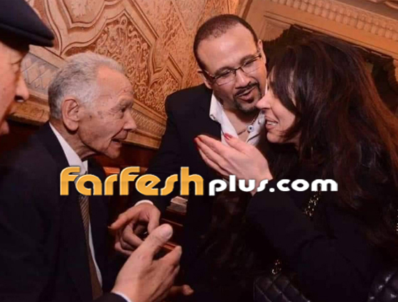 لماذا غضب الجمهور من هشام عباس وصور عزاء والدته! صورة رقم 2