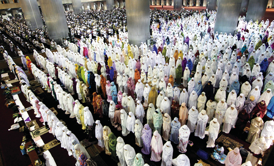 رمضان حول العالم: هكذا كيف تستقبل الشعوب الشهر الكريم صورة رقم 21