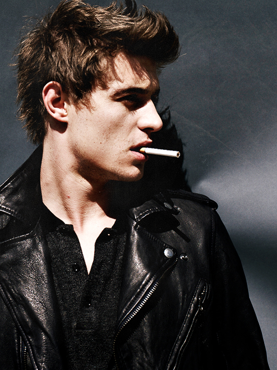 سيدات هذه الأبراج ينجذبن للرجال الأشقياء دائما صورة رقم 6