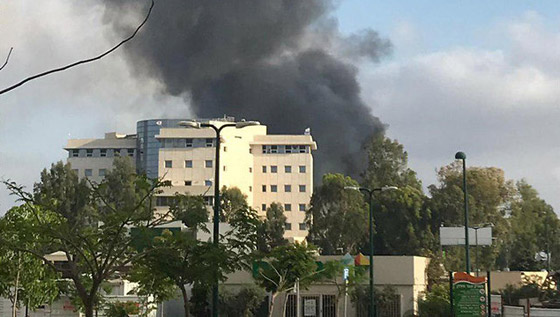 إسرائيل تستنجد بالدول لمساعدتها في إخماد الحرائق الضخمة! فيديو وصور صورة رقم 22