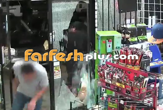 فتاة تسرق صندوق مجوهرات من أحد المتاجر بأمريكا والشرطة تبحث عنها صورة رقم 8