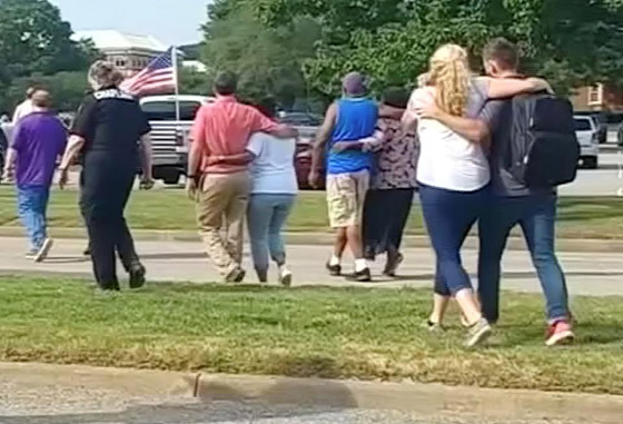 مجزرة في فرجينيا الأمريكية: مقتل 12 شخصا وإصابة 6 في إطلاق نار صورة رقم 5
