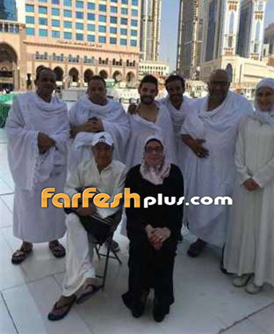 أبرز صور النجمات والفنانات يؤدين مناسك العمرة في الحرم المكي صورة رقم 26
