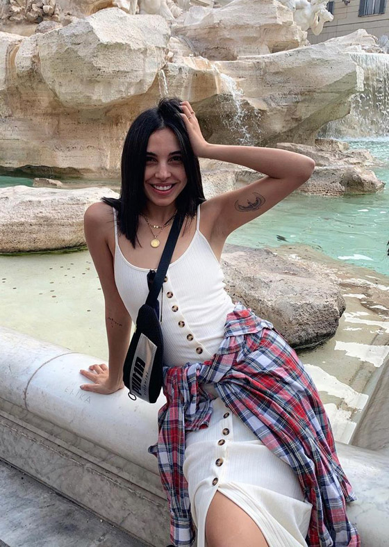  بين البحر والأماكن المقدسة.. أين يقضي النجوم العرب إجازة الصيف؟	 صورة رقم 17
